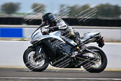 media/Apr-18-2025-TrackDaz (Fri) [[45f5874c44]]/C Group/Session 3 (Turn 6 - Outside)/